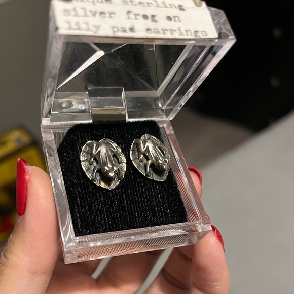 Sterling silver Frog earrings - Picture 6 of 7